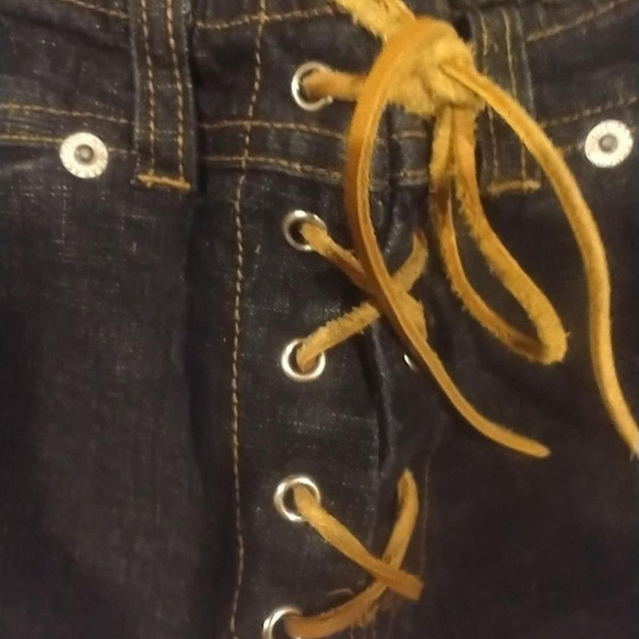 shorts - Picture 3 of 6